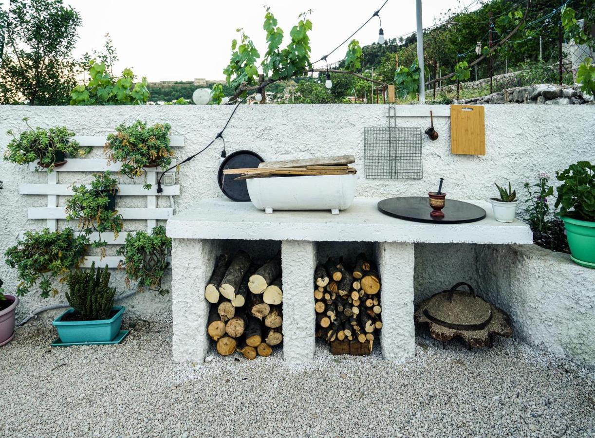 Patio Rooms Гирокастра Экстерьер фото