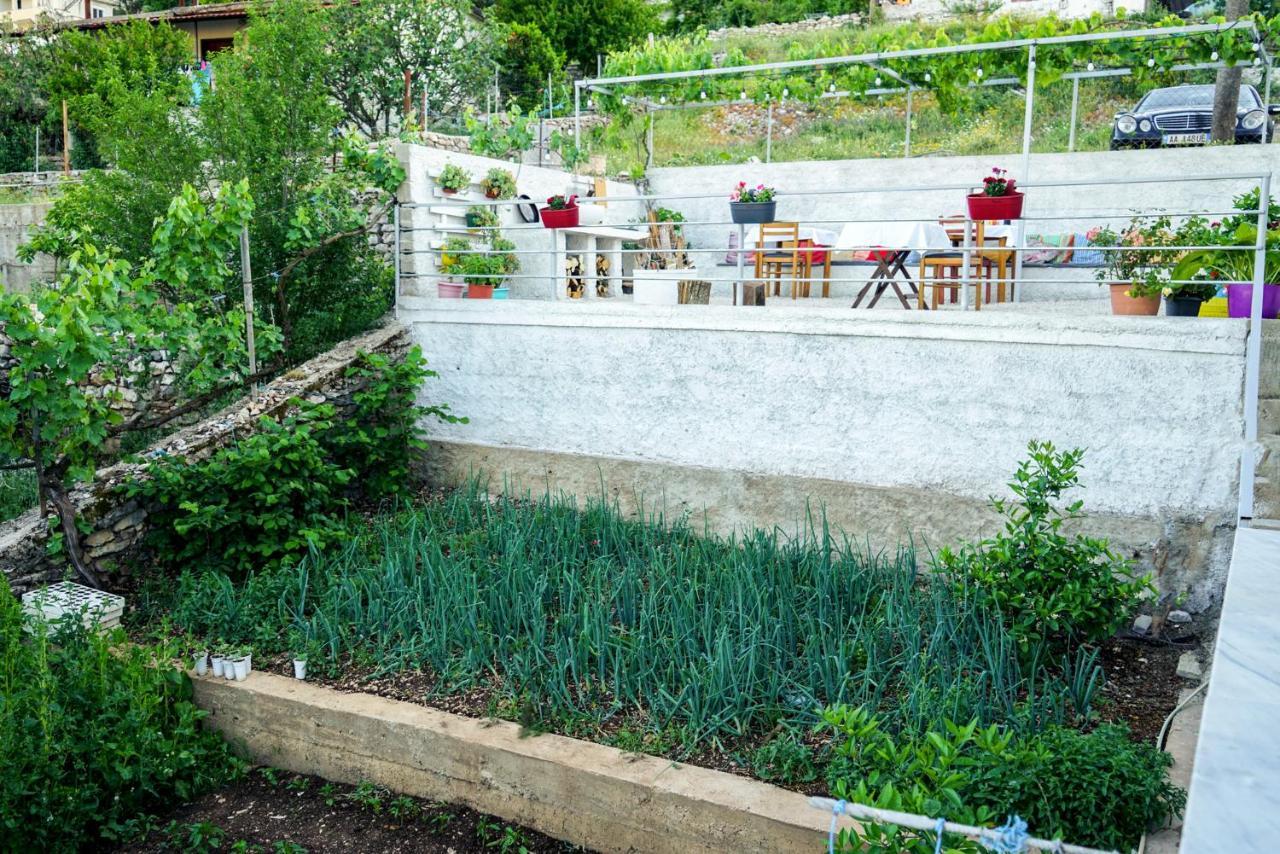 Patio Rooms Гирокастра Экстерьер фото