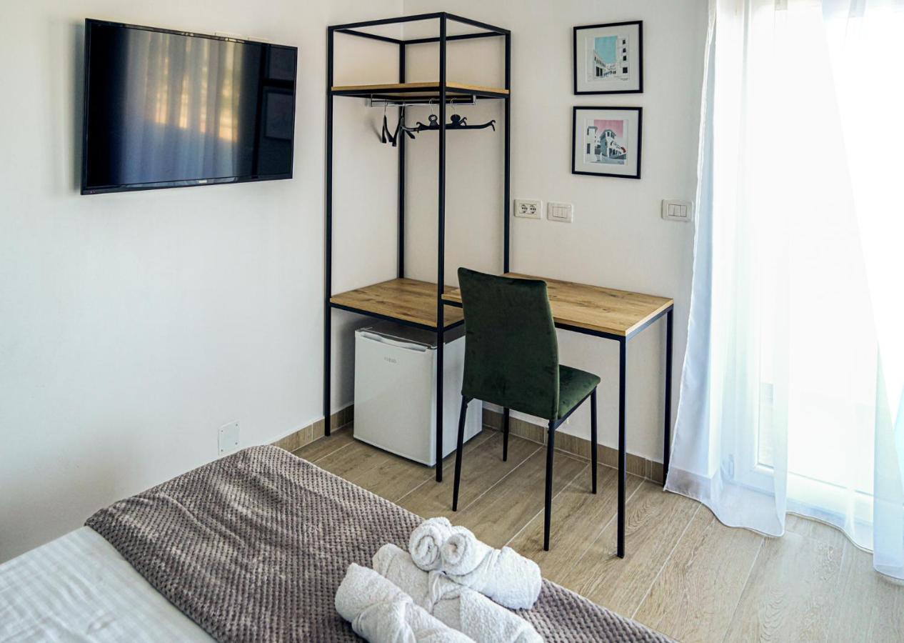 Patio Rooms Гирокастра Экстерьер фото