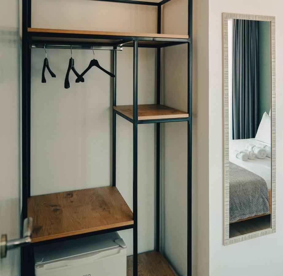 Patio Rooms Гирокастра Экстерьер фото